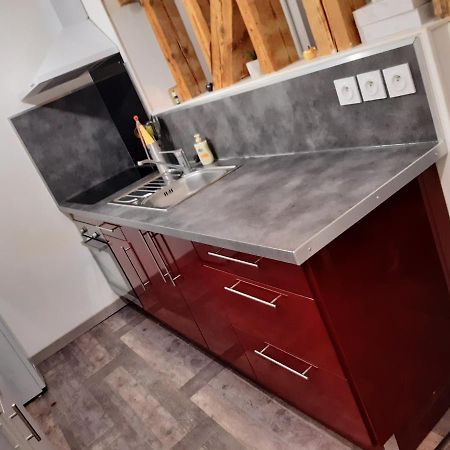 Sainte-Savine Joli Appartement T2 Agglo Troyes מראה חיצוני תמונה
