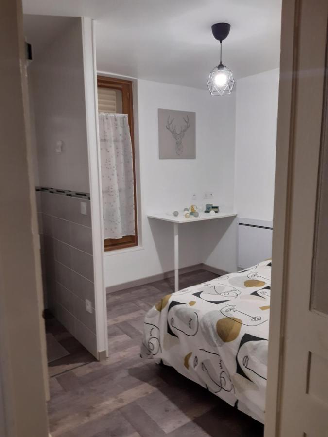 Sainte-Savine Joli Appartement T2 Agglo Troyes מראה חיצוני תמונה