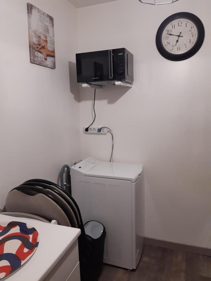 Sainte-Savine Joli Appartement T2 Agglo Troyes מראה חיצוני תמונה